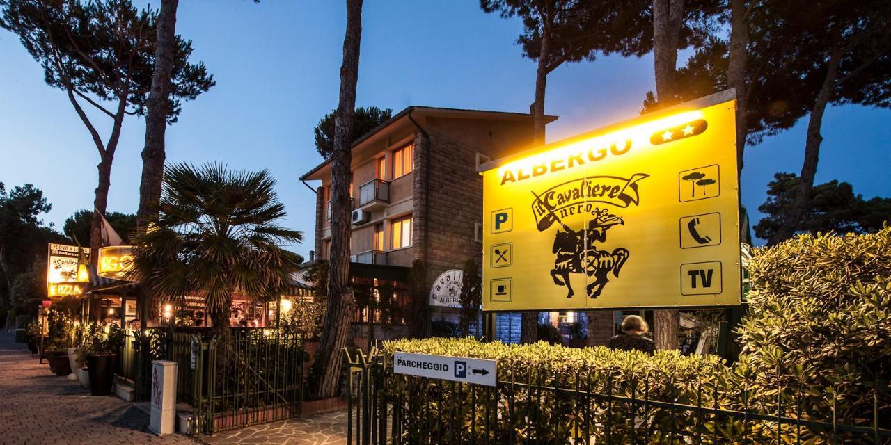 Hotel Il Cavaliere Nero Tirrenia Ngoại thất bức ảnh