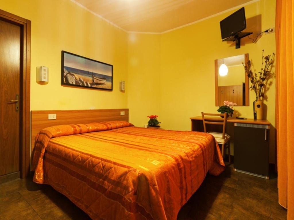 Hotel Il Cavaliere Nero Tirrenia Phòng bức ảnh